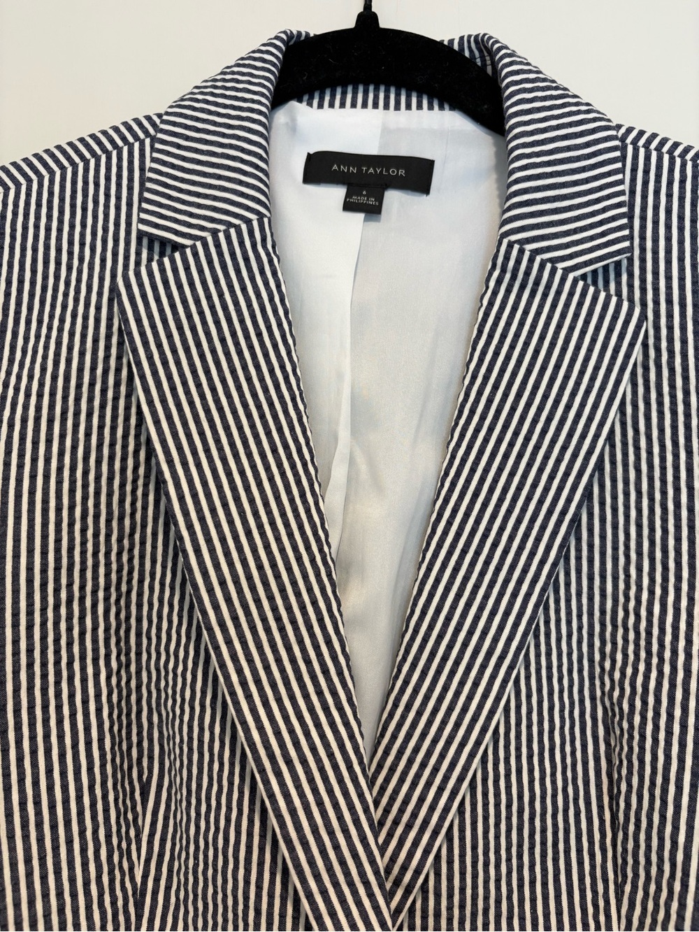 Ann Taylor Navy & White Striped Blazer - Picture 3 of 6